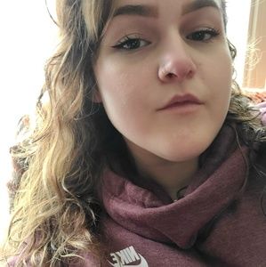 Meet your Posher, Kiersten